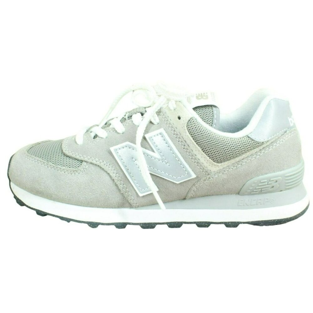 New Balance 574 Unisex Gray Suede Lace Up Running Sneaker Shoes Size 9 B